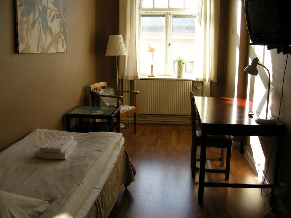 Jaernvaegshotellet Gävle Værelse billede